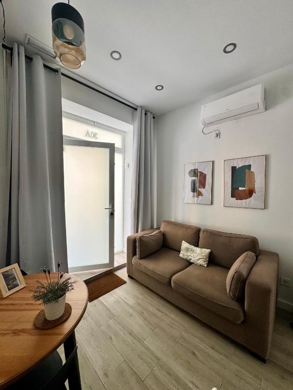 AR Lavapiés céntrico apartamento con patio - B&B Madrid