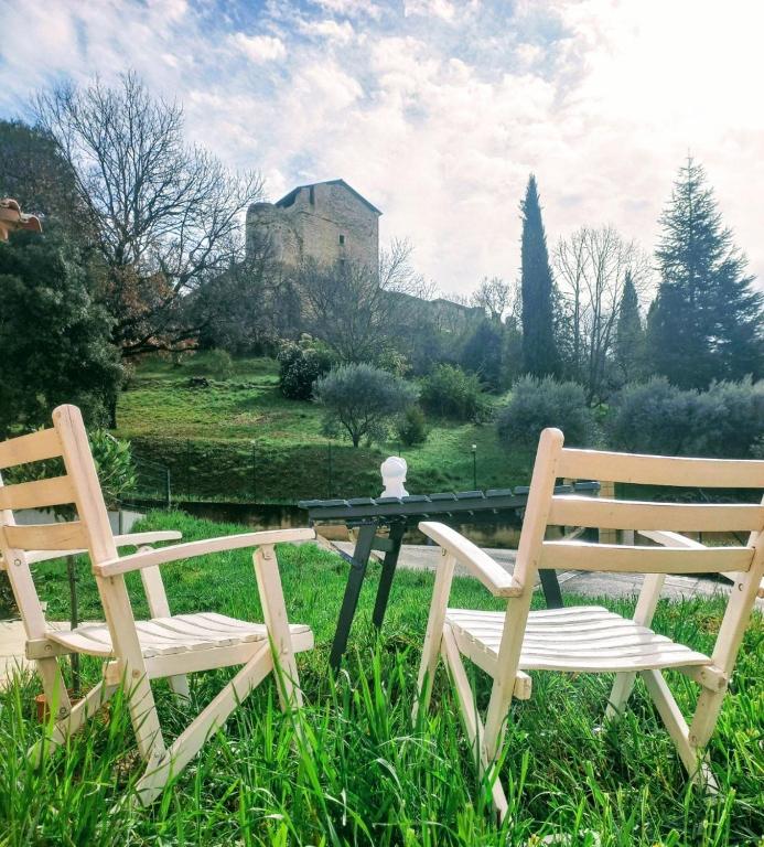 Le repaire des muses, Greoux studio - B&B Gréoux-les-Bains