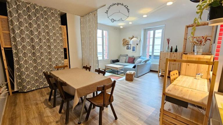 Le Royat Palace #Therme#Confort - Meublé classé 3étoiles - B&B Royat