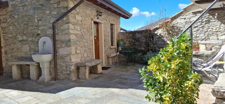 Casa Elisa affittacamere - Chambres d'hôtes Armeno
