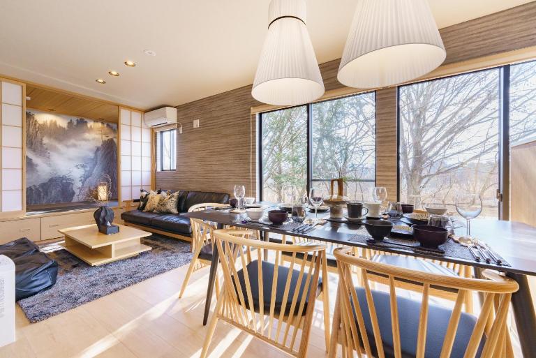 NewOpen 富士山ビュー 1日1組限定 河口湖駅近 4LDK 新築一棟貸切ヴィラ 最大12名 - Bed and Breakfast Fujikawaguchiko