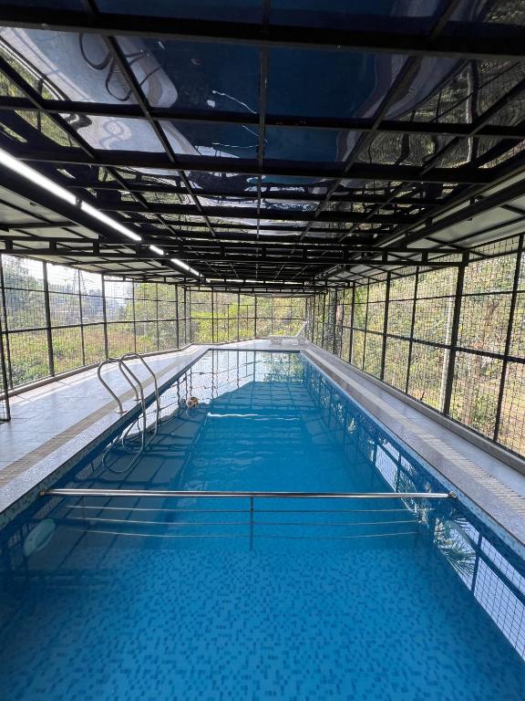 Kosher Livings Holiday - B&B Kalpatta