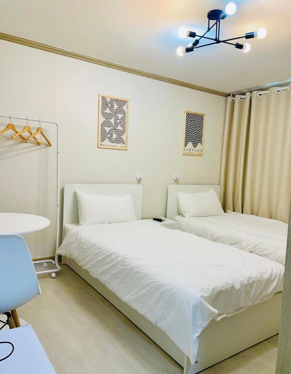 Everville, Gaegeum Everville 304 #Stairs to 3rd floor - Chambres d'hôtes Pusan