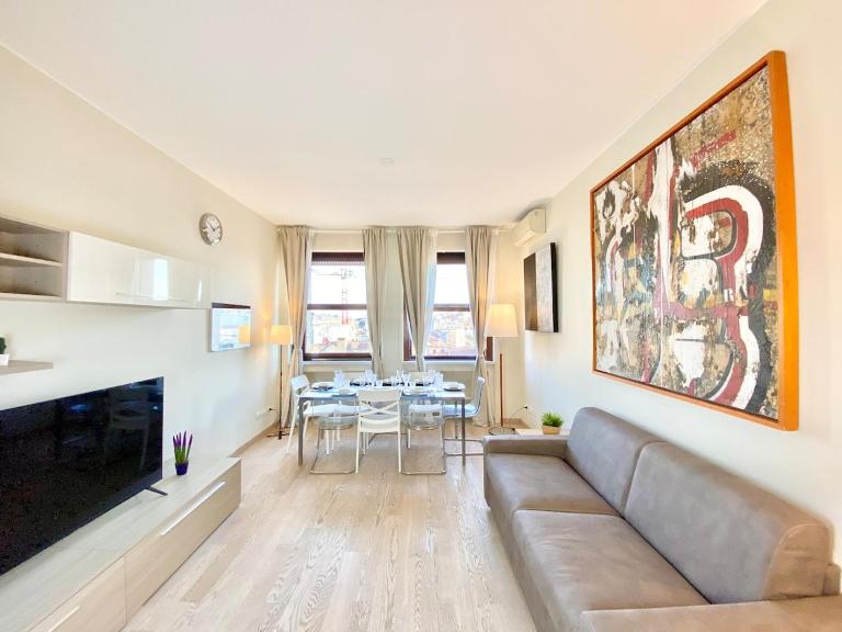 1 min Castle - 7 min Cathedral on Walk Prestige Apartment - Ferienwohnung Mailand