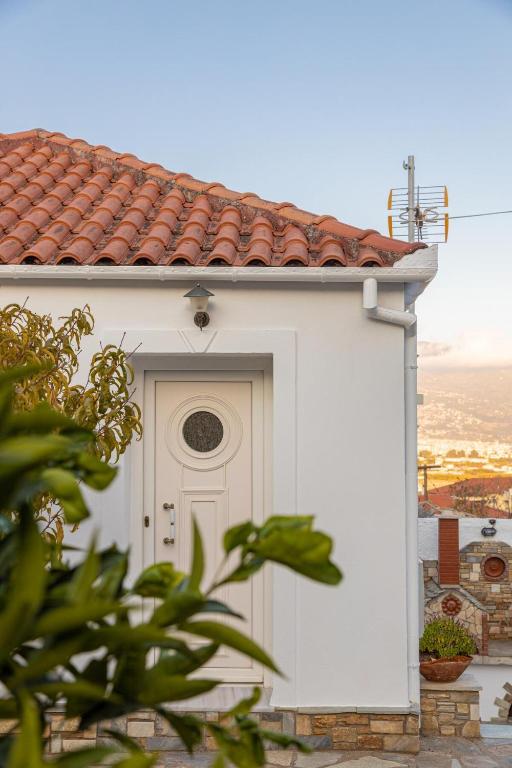 The courtyard house - Ferienwohnung Dimíni