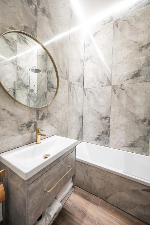 Modern flat , Self check in 24h, Netflix, parking - B&B Vilna