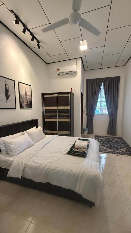 Homestay Sura Dungun - Bed and Breakfast Dungun