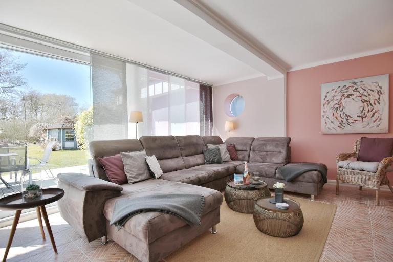 Ferienbungalow Erlenweg 20 Erlenweg 20 Appartement 1 Niendorf Ostsee - Ferienwohnung Niendorf