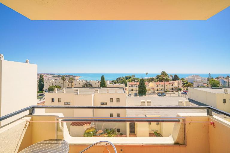 SeaView apartment by MOJE Holiday - B&B Albufeira