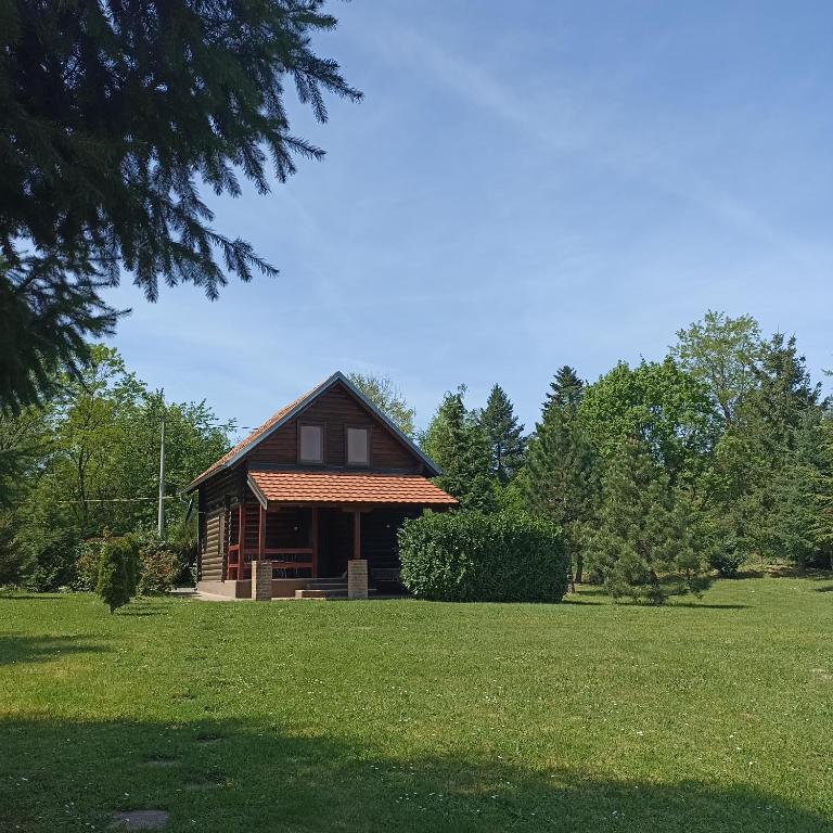 Ranch V8 Kosmaj - Chambres d'hôtes Rogača