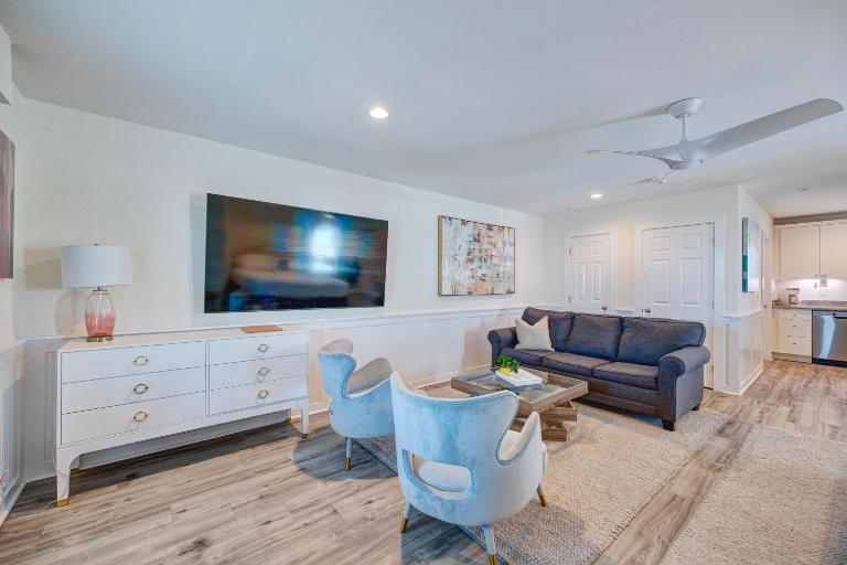 201 King Pet Friendly, 2nd Floor Barefoot - Ferienwohnung Surf City
