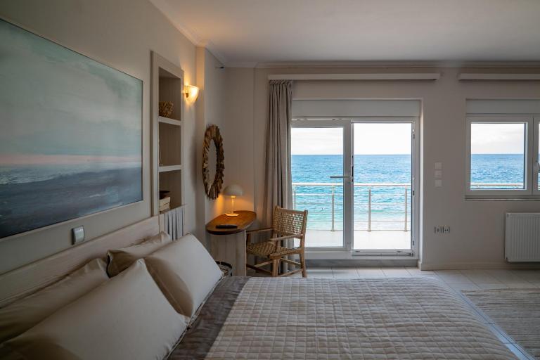 Etesians Seaside House - Ferienwohnung Ágios Konstantínos