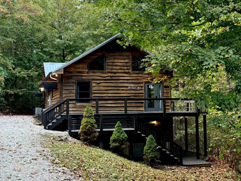 The Timber Nook at the Rustic Retreat - Chambres d'hôtes Nashville