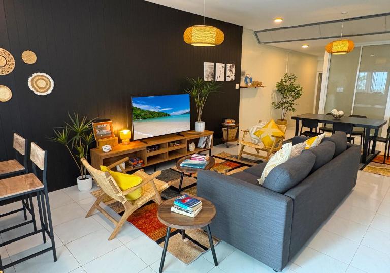Boho Beach House in Phang Nga - B&B Thai Mueang