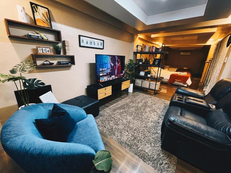 Hillside Pandan Guest Suite with WiFi & Netflix - B&B Daraga