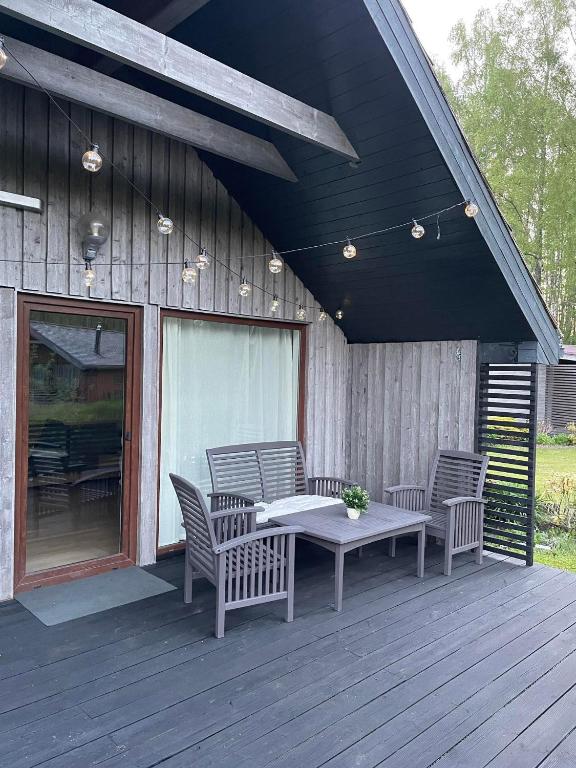 Sea Side house (70m2) Lejas Ziediņi - B&B Plieņciems