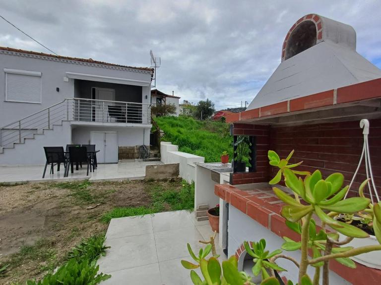 Angie's House Sykia - B&B Sykia