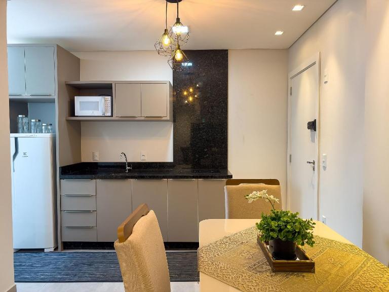 Studio confortável | Ao lado da Unifebe - Chambres d'hôtes Brusque