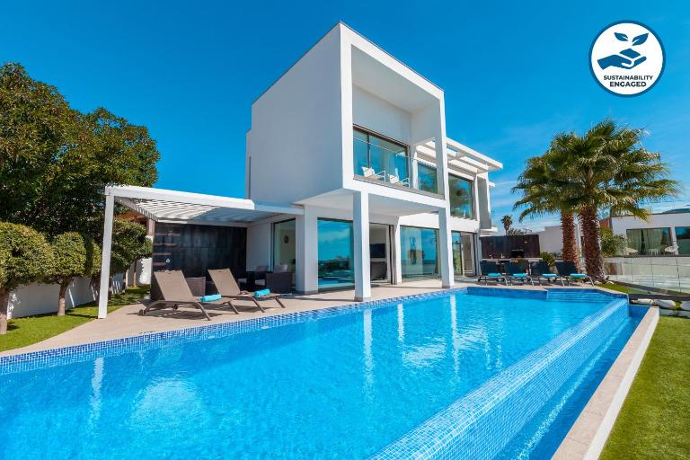 Villa Catalina - Piscina aquecível e BBQ em Armação de Pêra - B&B Armação de Pêra