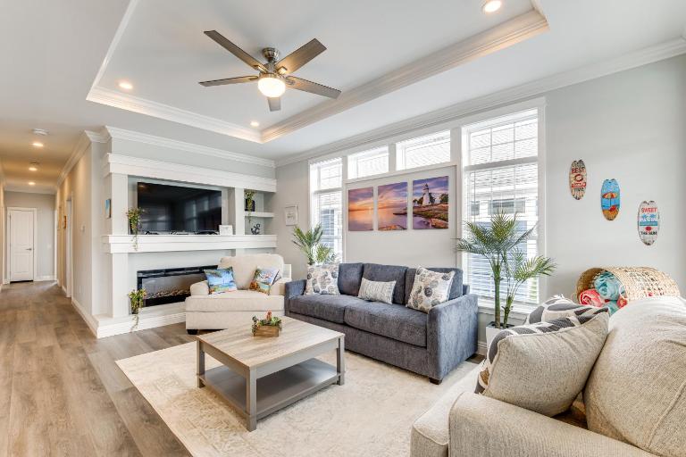 Furnished Screened Porch: Baypoint Resort Home! - B&B Marblehead