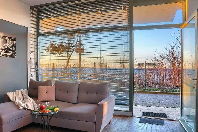 Apartament przy promenadzie KLIF z bezpośrednim widokiem na morze - Bed and Breakfast Ustronie Morskie