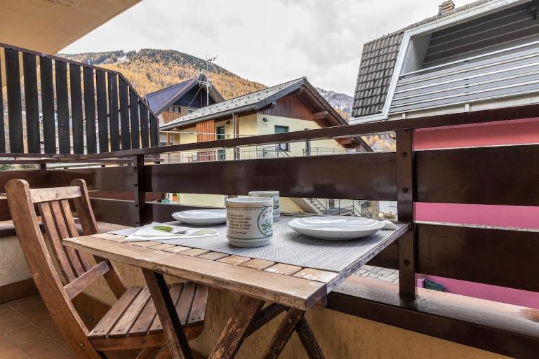 Aprica Tiny Flat a 5 minuti dalle piste - B&B Aprica