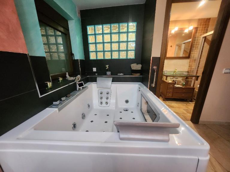 Apartamentos Fuentevieja - B&B Arbancón