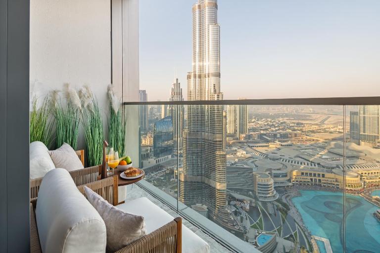 Bella Elite Homes at Grande Signature Full Burj Khalifa and Foutain View - Brand New Luxury Apartment - B&B Dubai