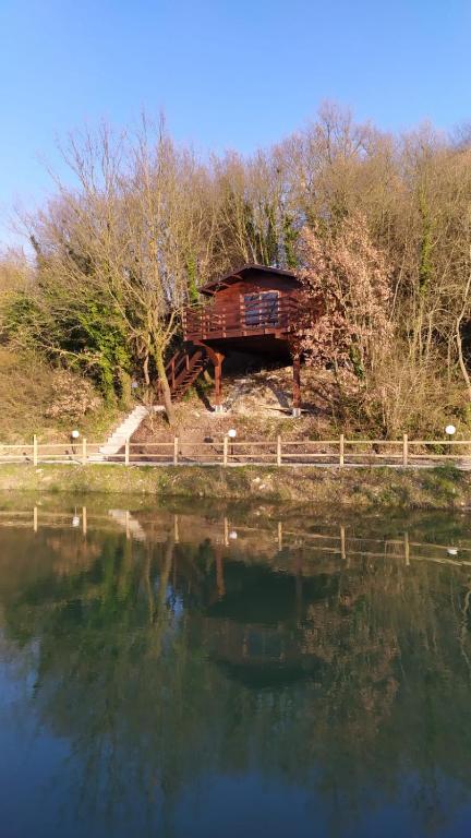 ANIMA MUNDI case SULL'ALBERO - B&B Pesco Sannita
