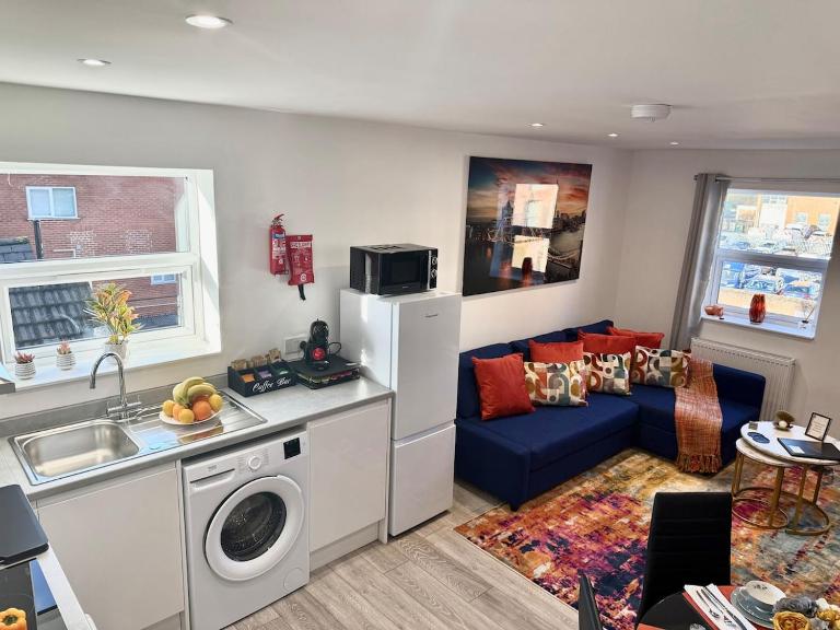 Classy 1- Bedroom Apartment - Ferienwohnung Watford