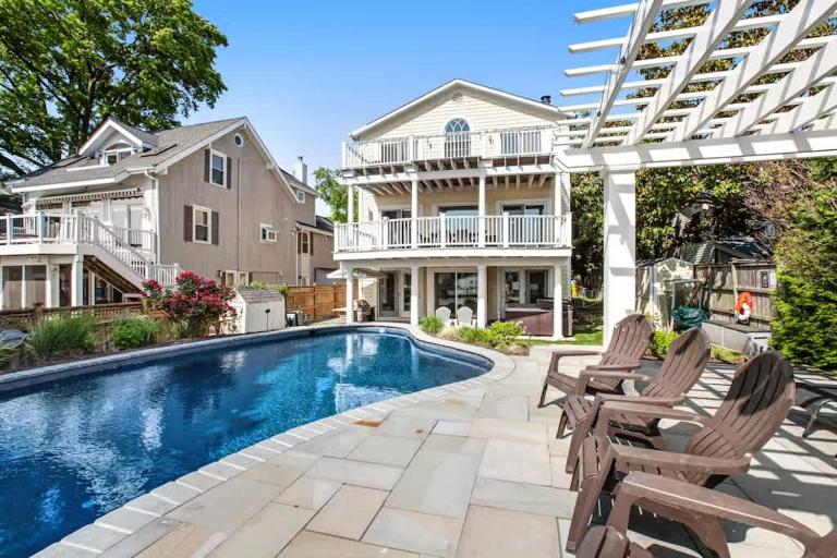 Oasis by the Bay - Waterfront Heated Pool Hot Tub - B&B Annapolis