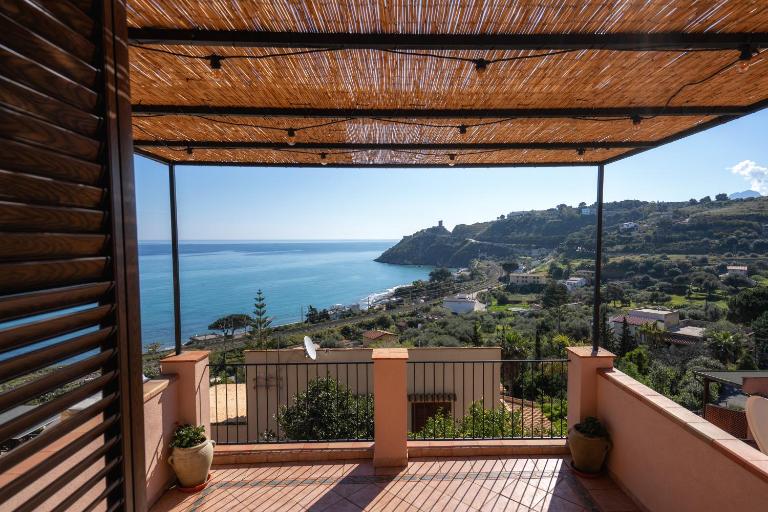 Torre delle mandre - B&B Altavilla Milicia