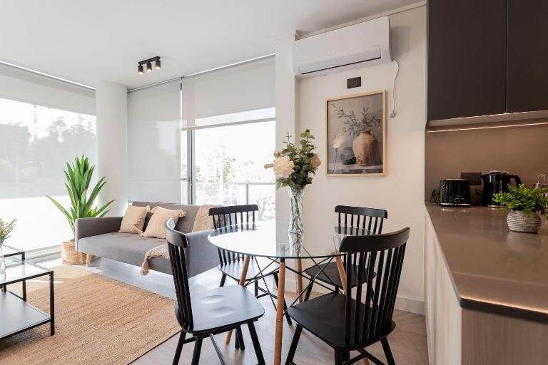 Located in the Best Area of Las Condes 2BR2BA - B&B Santiago