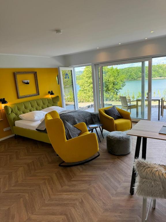 #7 Ommi Kese Soling See-Suite Sauna und Terrasse - Ferienwohnung Olpe