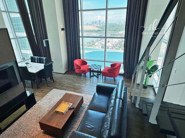 Seaview Maritime Suites, Penang George Town, Karpal Singh Drive-Free Parking by The Stay Hub - B&B George Town