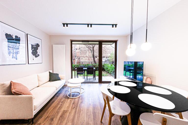 Euro Apartment Sadova - Ferienwohnung Danzig