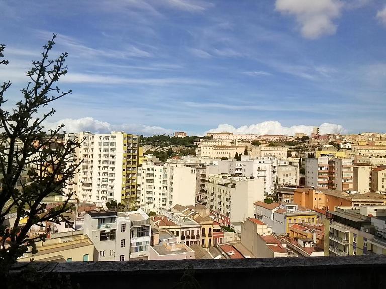 Appartamento panoramico Cagliari, I TRE GRILLI, centro - Ferienwohnung Cagliari