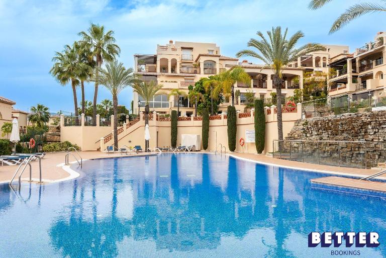 Last Years Estepona Winner By Better Bookings - B&B Estepona