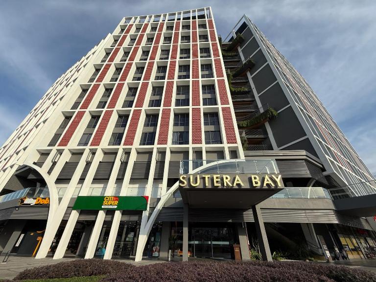 Sutera Bay Kota Kinabalu by LAXZONE - Bed and Breakfast Kota Kinabalu