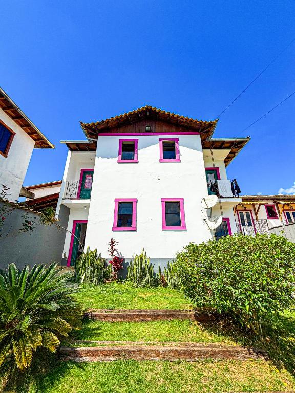 Hospedagens Manacah - Apartamentos e suite em Tiradentes - Bed and Breakfast Tiradentes