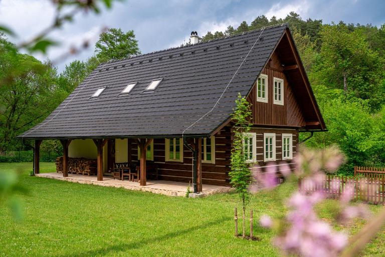 Roubenka pod hradem Kokořín - B&B Kaninský Důl