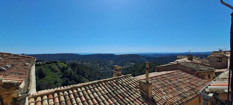 Charmant appartement au coeur du village - Bed and Breakfast Tourrettes-sur-Loup