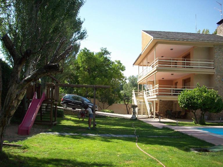 CASA RURAL LOS HALCONES - Ferienwohnung Turégano