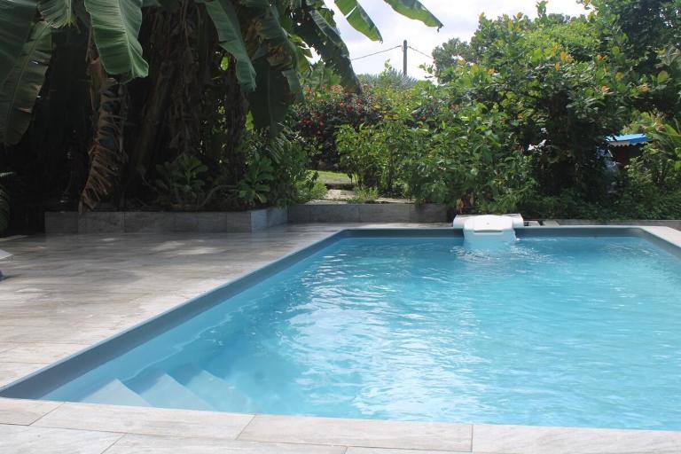 Gitadeshaies Ti Paradis Nature - B&B Deshaies