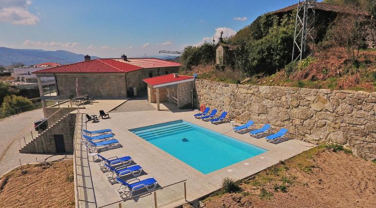 Villa Bela Vista By Geres Casas - Chambres d'hôtes Geres