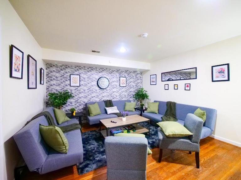 Spacious Apt near NYC 7BR Family-Friendly & Modern Amenities - B&B Jersey City