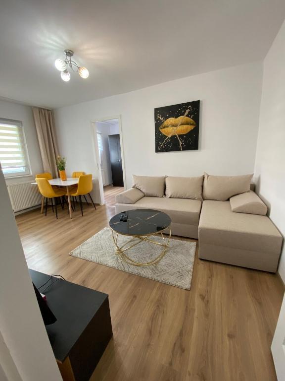 Walking distance to City center - B&B Timişoara