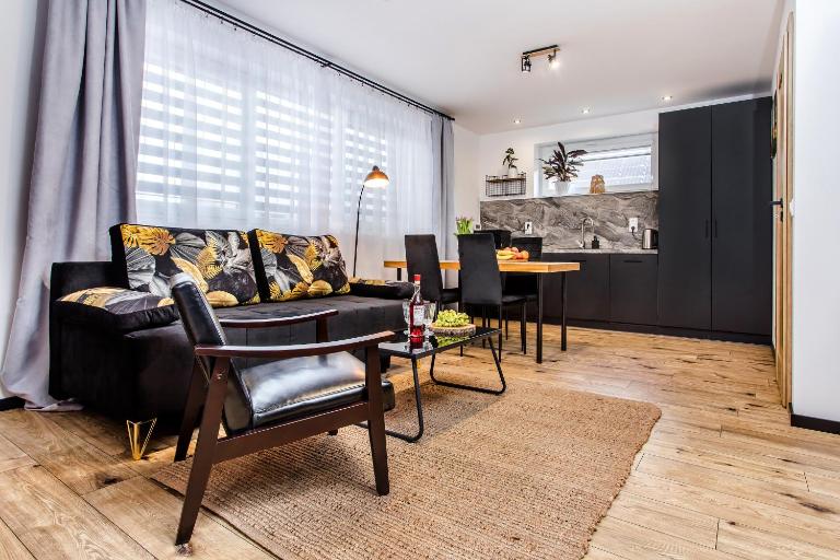 Apartamenty na Wierobieja NOWE - B&B Hajnówka