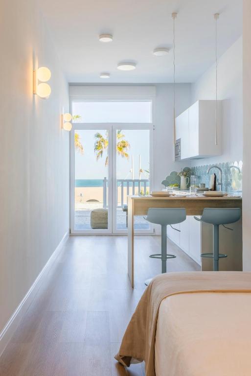 Exclusive beachfront apartment - Ferienwohnung Valencia