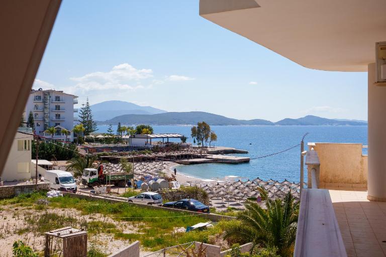 Petrit Apartments 2 - Ferienwohnung Saranda